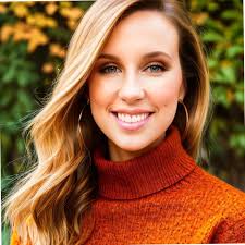 Laura Trivelli Email & Phone Number