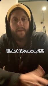 Toni Devito's Instagram, Twitter & Facebook