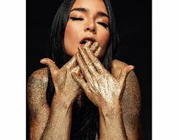 fabriano #edna Carla Stradioto Projects :: Photos, videos, logos,  illustrations and branding :: Behance