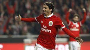 Jun 29, 2021 · krovinovic had something of a mixed spell during his time on the banks of the trent after joining in january. Filip Krovinovic The Croatian Magician Sl Bnefica 2017 2018 Youtube