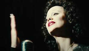 Harrowing Facts About Edith Piaf, The Tragic Songbird 🐦 Many of us  recognize Edith Piaf's signature voice