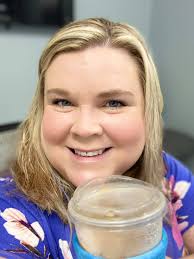 I am fully caffeinated this morning, my coffee from home and a surprise  Starbucks from work. Lucky me. ￼