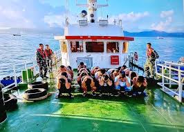 Facebook gives people the power to share and makes. ä¸­åœ‹æµ·è­¦æˆªå¿«è‰‡æ‹˜12åå·æ¸¡å®¢åŒ…æ‹¬æ¶‰é•æ¸¯å€åœ‹å®‰æ³•çš„æŽå®‡è»' å³æ™‚æ–°èž æ¸¯æ¾³ On Ccæ±ç¶²