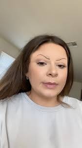 Only the unibrow should go, NOT THE WHOLE EYEBROW! 👏👏👏, Be mightful when  tweezing.