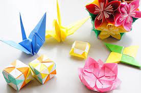 Video of the creation of racing cars of paper (origami). Asal Usul Origami Seni Melipat Kertas Bobo