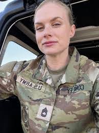 Bradley Retzlaff's Instagram, Twitter & Facebook