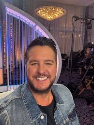 Introducing DeAndre Perryman aka Country Boy SangIt