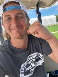 Aisha Pennington's Instagram, Twitter & Facebook