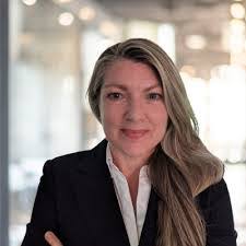 Krystal Barton's Instagram, Twitter & Facebook