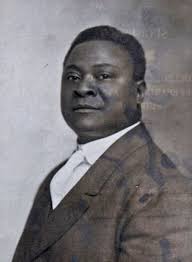 Black food history gem 📚✨ In 1911, Rufus Estes (born into slavery,) later  a celebrated Pullman chef published Good Things To Eat (As Suggested by  Rufus), one of the first cookbooks by