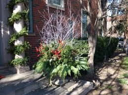 Published november 18, 2016 23 views. Tips On Decorating Outdoor Garden Containers For The Winter Months