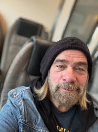 Weary Bayman. After a few cancelled flights, I'm Homeward bound…I hope.  Loved these past 8 weeks a lot but I'm hungry for a happy hour where it  means the most.