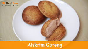 Anda tidak memerlukan pembuat es krim untuk membuat krim, krim buatan sendiri buatan sendiri. Aiskrim Goreng Try Masak Icookasia Youtube