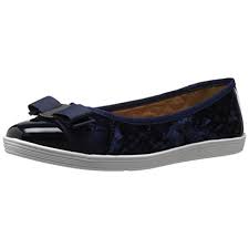 Shop online for hush puppies products and more. Soft Style Soft Style By Hush Puppies Women S Faeth Flat Navy Velvet Walmart Com Walmart Com