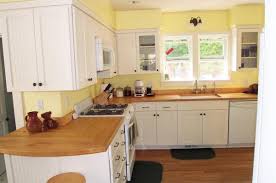 yellow paint colors for kitchen walls