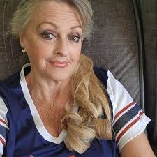 Cheryl Mahan's Instagram, Twitter & Facebook