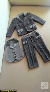 Sezonun En Trend 29 Orgu Bebek Yelek Hirka Modelleri Erkek Bebek Bebek Pantolon Bebek