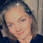 Cindy Sandage's Instagram, Twitter & Facebook