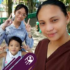 Congratulations, nak ate Chloe for making it to the honors list this  academic year. We're so proud of you👏👏👏🥰😘🏅 #recognition #withhonors  #HappyHelperAward #atechloe