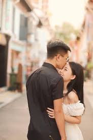 Thời điểm đó anh chịu rất nhưng bằng sự nỗ lực và đam mê, đến năm 2017, anh đàm ngọc hiếu cùng cộng sự chính thức thành lập công ty riêng với lĩnh vực kinh doanh. Linh Ngá»c Ä'am Khoe Ä'Æ°á»£c Táº·ng Iphone 11 Má»›i Trinh Lang Ä'ung La Báº¡n Trai Nha