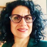 80+ perfiles de «Samia»