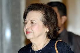 Zeti was the former governor of the central bank of malaysia. Report Singapore Cops Told Bank Negara About Questionable Rm66m Cashflows From Jho Low S Accounts To Firm Owned By Zeti S Husband And Son Malaysia Malay Mail