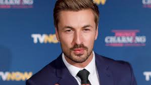 Ist da etwas dran oder handelt es sich. Ex Prince Charming Nicolas Puschmann So Geht Es Ihm Nach Der Trennung Von Lars