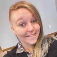 Abby Whitehead's Instagram, Twitter & Facebook