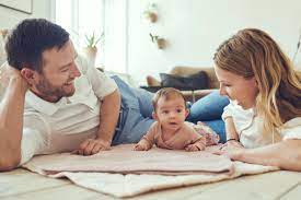 Die meisten babys haben im alter von 6 monaten einen regelmässigen rhythmus gefunden. Baby Bekommen Bist Du Bereit Fur Ein Kind Mach Den Test Eltern De