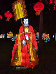 Et on peut dire que le festival porte bien son nom : Festival Des Lanternes De Gaillac Caracolons Ensemble Le Blog