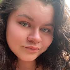 Tiffany Eads's Instagram, Twitter & Facebook