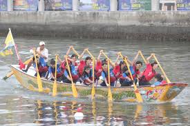 It's on the fifth day of the fifth lunar month, sometimes also call ti the double fifth. Everything You Need To Know About Dragon Boat Festival In Taiwan Taiwan Scene Taiwan Digital Travel Magazine