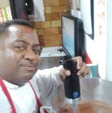 Does anyone know where to buy pizza dough balls in QCA?