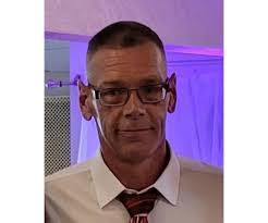 Donald Drum's Instagram, Twitter & Facebook