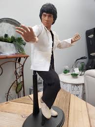 Kyle anderson is the editor at large for nerdist. Rare Jackie Chan In Sixth Scale Police Story Fig With 3rd Party Outfit Hottoys