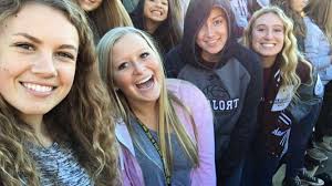 alyssa hatfield (@lysshatfield)