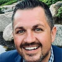 Justin Lein's Instagram, Twitter & Facebook