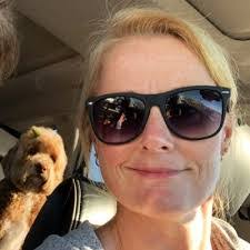 Darcy Hanson's Instagram, Twitter & Facebook