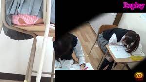 学習塾盗撮 授業中に滴る下痢便お漏らし (2) - ThisVid.com