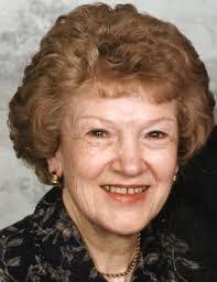 Gloria Logan's Instagram, Twitter & Facebook