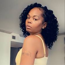 Amp's Lip Movement in All the Queens Men TV Show