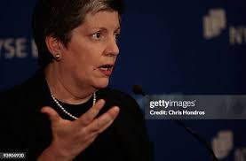 349 Janet Price Photos & High Res Pictures