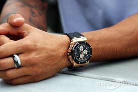 Montre Mercedes Amg