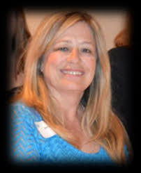 Chloe Knoll's Instagram, Twitter & Facebook