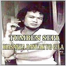 Mirip sekali rumah kosong yang kini berhantu. Meme Lucu Wa Sepi Meme Kocak