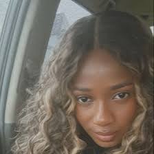 Akilah King's Instagram, Twitter & Facebook