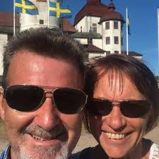 Have an USA model and want to change master brake cylinder and the pressure  switch, dual system. Any suggestions to use? Heard I could plug pressure  switch in center with bolt. Would