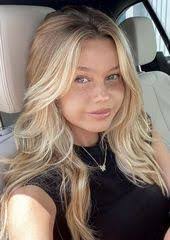 Caitlin Carbone's Instagram, Twitter & Facebook