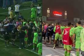 Liga MX 2025: Bronca Juárez vs Pumas: Manotazos y reclamos tras adiós de  Bravos en Play-In | MARCA México
