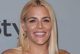 Unbreakable Kimmy Schmidt Enlists Busy Philipps For Season 4 Guest Stint Unbreakable Kimmy Schmidt Kimmy Schmidt Season 4